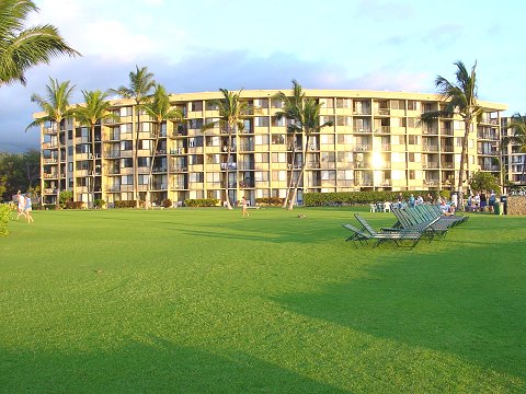 Maui vacation rental condominiums - Kihei Surfside building during late afternoon